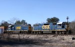 CSX 2733 & 6394 lead train F720 towards Warmac